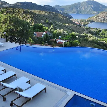 Loca Hotel 5*
